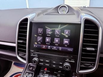 Porsche Cayenne 3.0 V6 E-Hybrid S Platinum Edition TiptronicS 4WD Euro 6 (s/s) 5