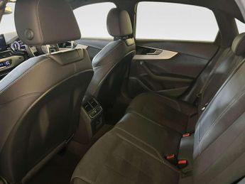 Audi A4 2.0 TFSI 40 S line Saloon 4dr Petrol S Tronic Euro 6 (s/s) (204 