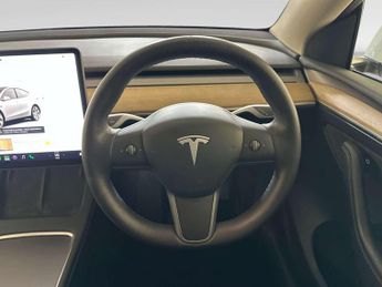 Tesla Model Y (Dual Motor) Long Range SUV 5dr Electric Auto 4WDE (384 bhp)