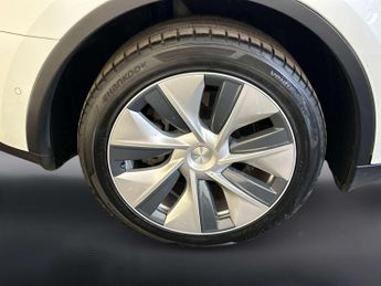 Tesla Model Y (Dual Motor) Long Range SUV 5dr Electric Auto 4WDE (384 bhp)