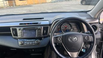 Toyota RAV4 2.0 V-Matic Icon SUV 5dr Petrol Multidrive S 4WD Euro 5 (151 ps)