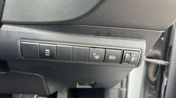 Toyota Corolla 1.8 VVT-h Icon Tech Hatchback 5dr Petrol Hybrid CVT Euro 6 (s/s)