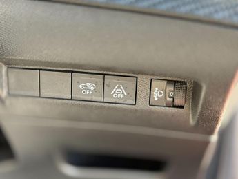 Peugeot 208 1.2 PureTech Allure Premium EAT Euro 6 (s/s) 5dr