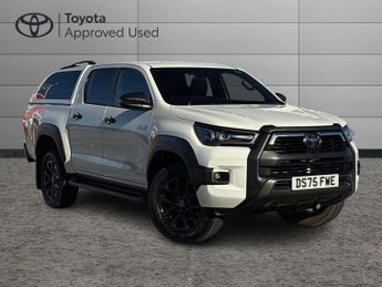 Toyota Hi Lux 2.8 D-4D-h Invincible X Pickup 4dr Diesel Hybrid Auto 4WD Euro 6