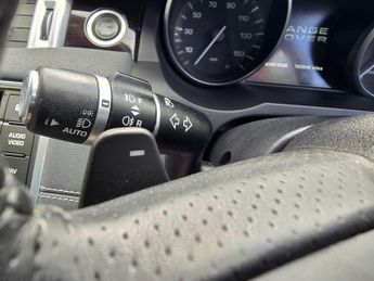 Land Rover Range Rover Evoque 2.0 Si4 Dynamic Auto 4WD Euro 5 3dr