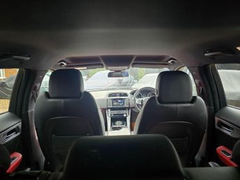 Jaguar F-PACE 2.0 D180 R-Sport Auto AWD Euro 6 (s/s) 5dr