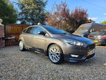 Ford Focus 1.5T EcoBoost Zetec S Euro 6 (s/s) 5dr