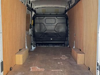 Ford Transit 2.0 350 EcoBlue Trend Panel Van 5dr Diesel Manual RWD L4 H3 Euro