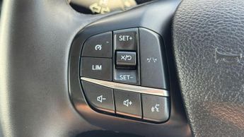 Ford Transit 2.0 350 EcoBlue Trend Panel Van 5dr Diesel Manual RWD L4 H3 Euro