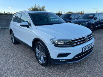 Volkswagen Tiguan 2.0 TDI SEL DSG 4Motion Euro 6 (s/s) 5dr