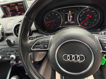 Audi A1 1.4 TFSI S line Sportback S Tronic Euro 5 (s/s) 5dr