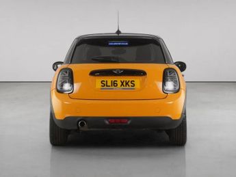 MINI Hatch 1.5 Cooper D Hatchback 5dr Diesel Auto Euro 6 (s/s) (116 ps)