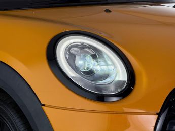 MINI Hatch 1.5 Cooper D Hatchback 5dr Diesel Auto Euro 6 (s/s) (116 ps)