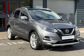 Nissan Qashqai 1.3 DIG-T N-Motion Euro 6 (s/s) 5dr