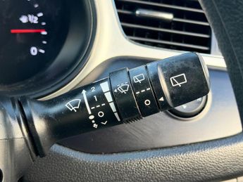 Kia Ceed 1.6 CRDi EcoDynamics 1 Euro 5 (s/s) 5dr