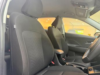 Hyundai KONA 65.4kWh Advance Auto 5dr