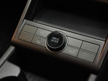 Hyundai KONA 65.4kWh Advance Auto 5dr