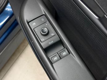 CUPRA Born 58kWh V1 Auto 5dr