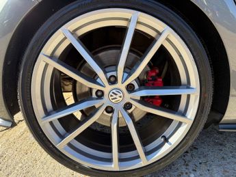 Volkswagen Golf 2.0 TSI GTI DSG Euro 6 (s/s) 5dr