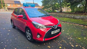 Toyota Yaris 1.5 VVT-h Icon Hatchback 5dr Petrol Hybrid E-CVT Euro 6 (101 ps)