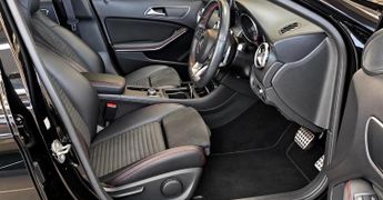 Mercedes-Benz GLA 1.6 GLA180 AMG Line Edition 7G-DCT Euro 6 (s/s) 5dr