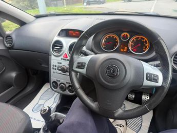 Vauxhall Corsa 1.4i 16v SRi 3dr (a/c)