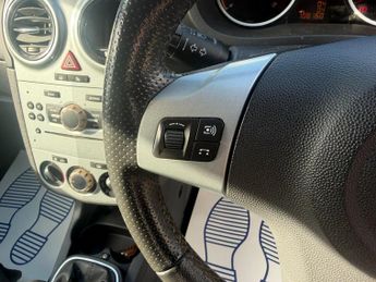Vauxhall Corsa 1.4i 16v SRi 3dr (a/c)
