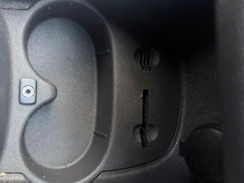 Vauxhall Corsa 1.4i 16v SRi 3dr (a/c)