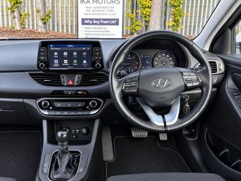 Hyundai i30 1.6 CRDi Blue Drive SE Nav DCT Euro 6 (s/s) 5dr