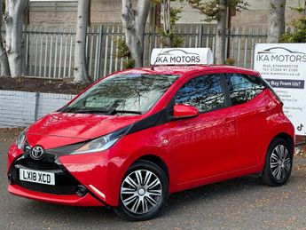 Toyota AYGO 1.0 VVT-i x-play x-shift Euro 6 5dr