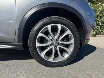 Nissan Juke 1.5 dCi 8v Tekna Euro 5 (s/s) 5dr