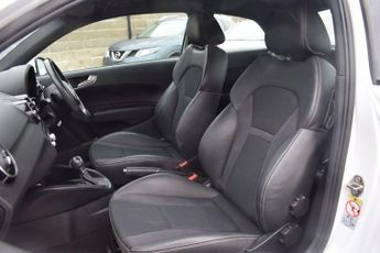 Audi A1 1.4 TFSI S line S Tronic Euro 6 (s/s) 3dr (Nav)