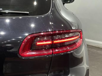 Porsche Macan 3.0 TD V6 S PDK 4WD Euro 6 (s/s) 5dr