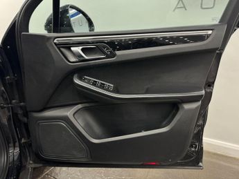 Porsche Macan 3.0 TD V6 S PDK 4WD Euro 6 (s/s) 5dr