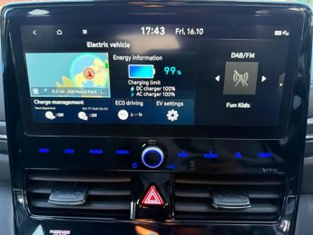 Hyundai IONIQ 38.3kWh Premium Auto 5dr
