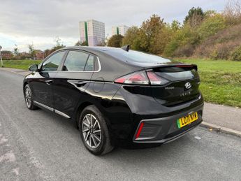 Hyundai IONIQ 38.3kWh Premium Auto 5dr