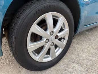Toyota Yaris 1.0 VVT-i TR Euro 5 5dr