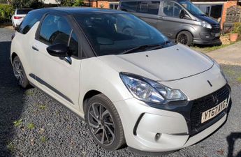 DS 3 1.2 PureTech Connected Chic Euro 6 3dr
