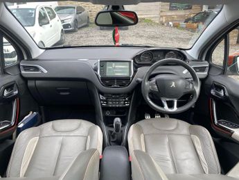 Peugeot 208 1.6 e-HDi Roland Garros Euro 5 (s/s) 5dr