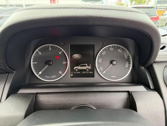 Land Rover Discovery 4 3.0 SD V6 Landmark Auto 4WD Euro 6 (s/s) 5dr