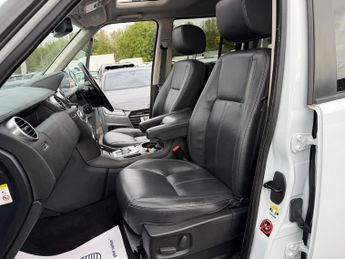 Land Rover Discovery 4 3.0 SD V6 Landmark Auto 4WD Euro 6 (s/s) 5dr