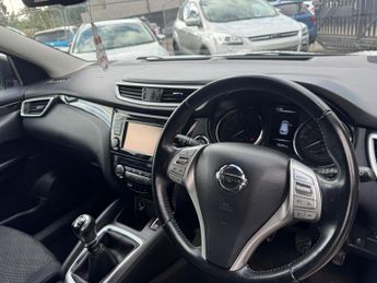 Nissan Qashqai 1.2 DIG-T n-tec 2WD Euro 6 (s/s) 5dr