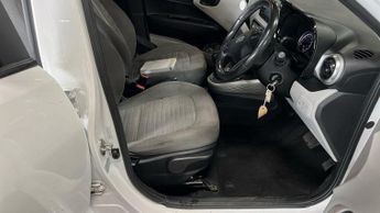 Hyundai i10 1.0 Premium Auto Euro 6 (s/s) 5dr