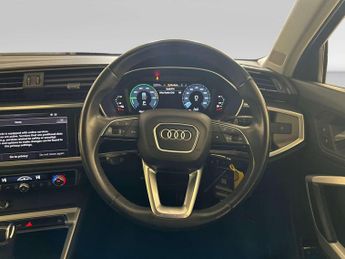 Audi Q3 1.4 TFSIe 45 Technik SUV 5dr Petrol Plug-in Hybrid S Tronic Euro