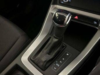 Audi Q3 1.4 TFSIe 45 Technik SUV 5dr Petrol Plug-in Hybrid S Tronic Euro