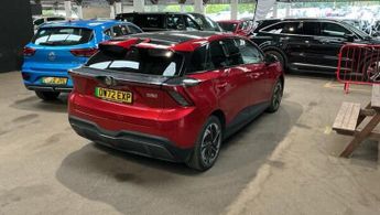 MG MG4 64kWh Trophy Long Range Auto 5dr