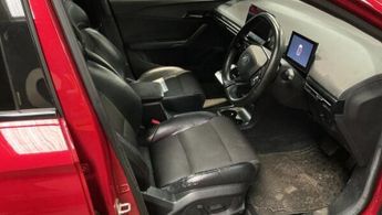 MG MG4 64kWh Trophy Long Range Auto 5dr