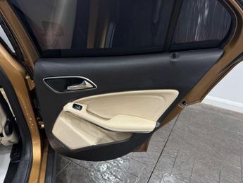 Mercedes-Benz GLA 2.1 GLA200d SE 7G-DCT Euro 6 (s/s) 5dr