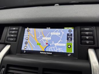 Land Rover Discovery Sport 2.0 TD4 HSE Black Auto 4WD Euro 6 (s/s) 5dr