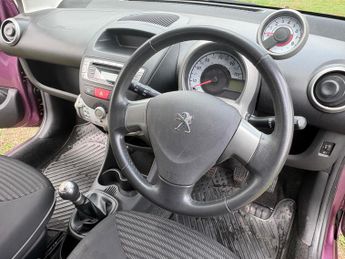 Peugeot 107 1.0 12V Allure Euro 5 5dr